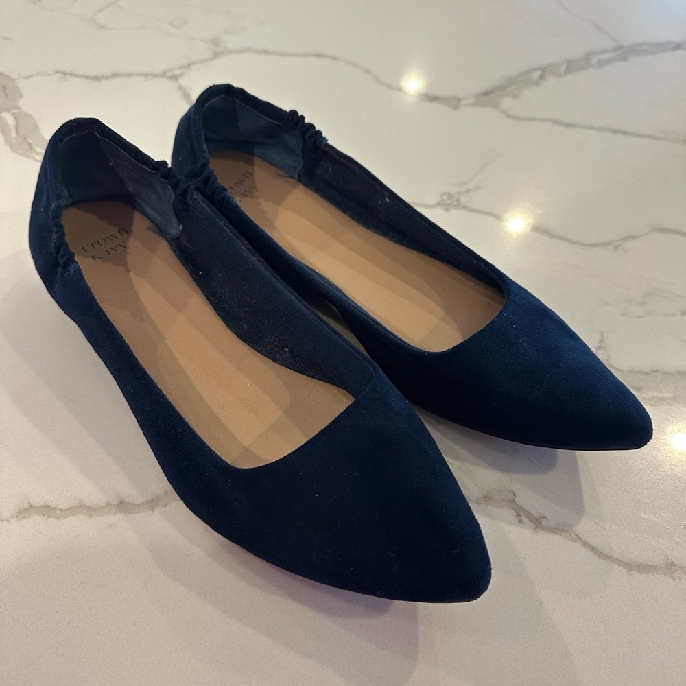 Crown and Ivy Elegant Navy Blue Women's Flats, Size: 11